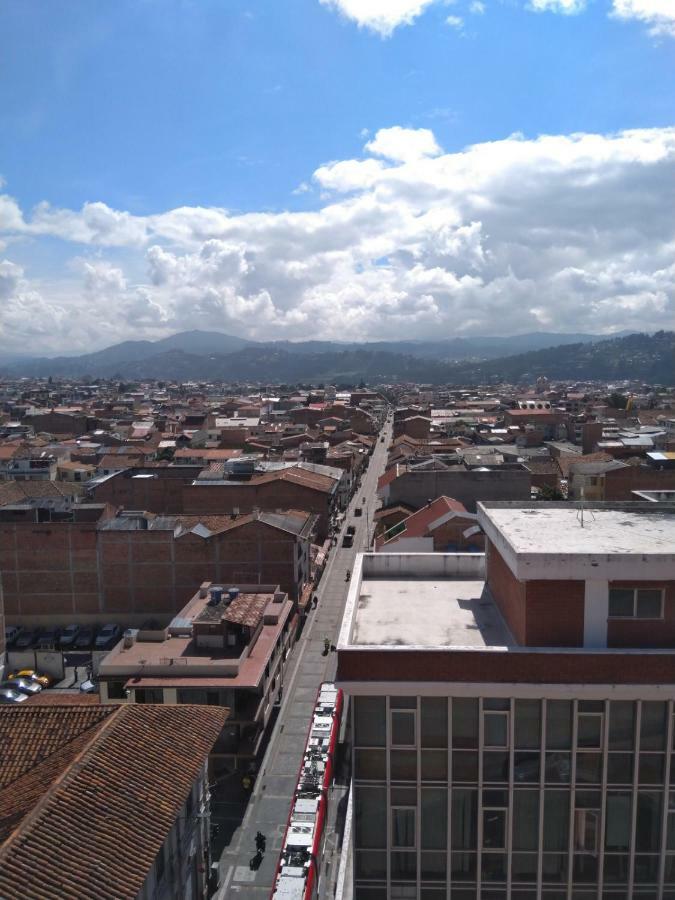 Hotel Presidente Cuenca Exterior photo
